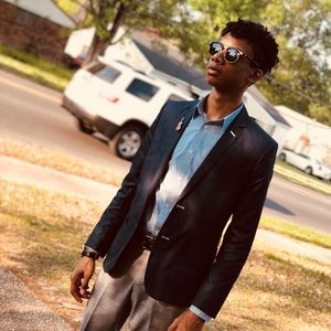 Meet your Posher, Kyler